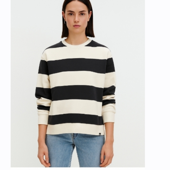 Zara Sweaters - Zara Striped Black and Cream Sweatshirt, SZ 9 Or SMALL